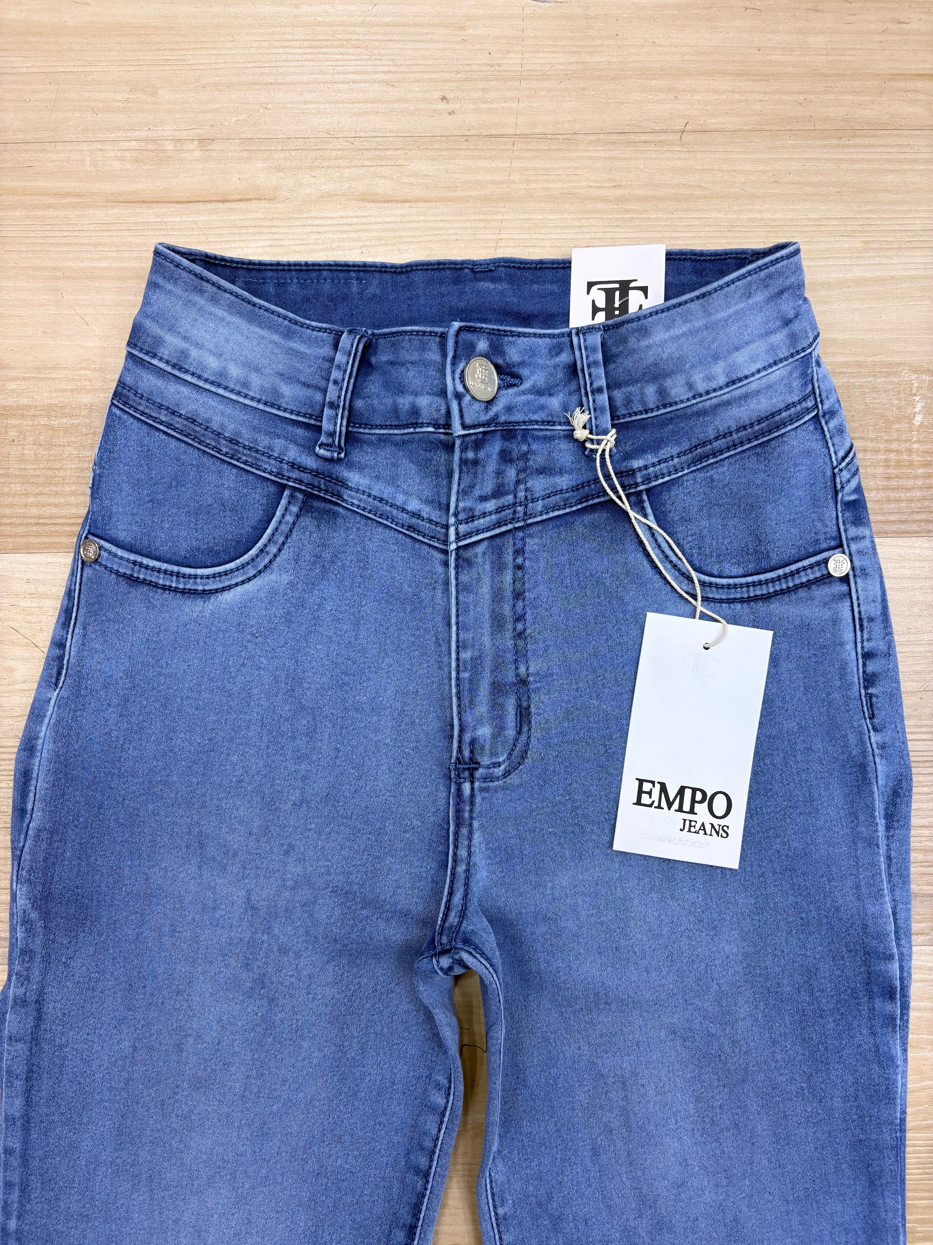 FLARED REDUCTOR CELESTE EMPO