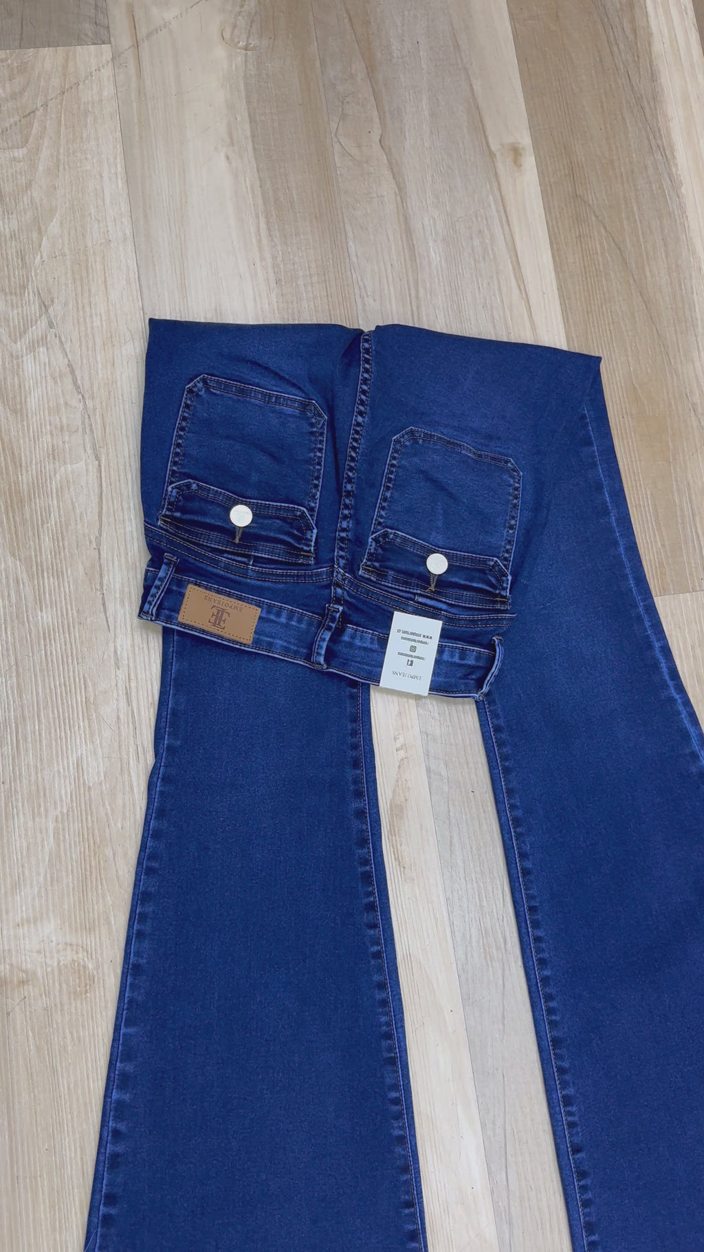 FLARED TAPAS AZUL